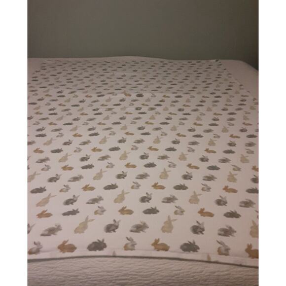 La Petesserie Bunny Tablecloth/Blanket 100% Cotton Note - Picture 6 of 6